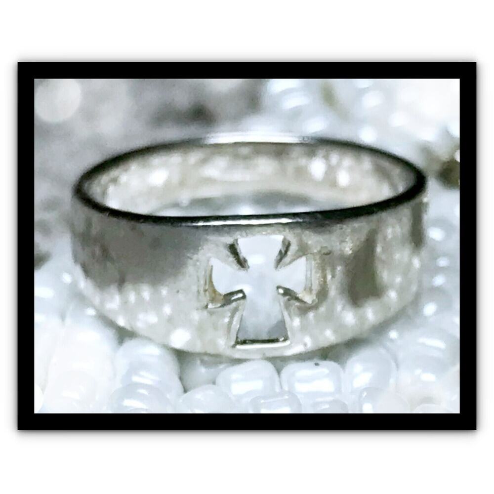 VTG 925 Sterling Silver Cutout Cross Band Ring Approx Size 4 ¼ NF Thailand